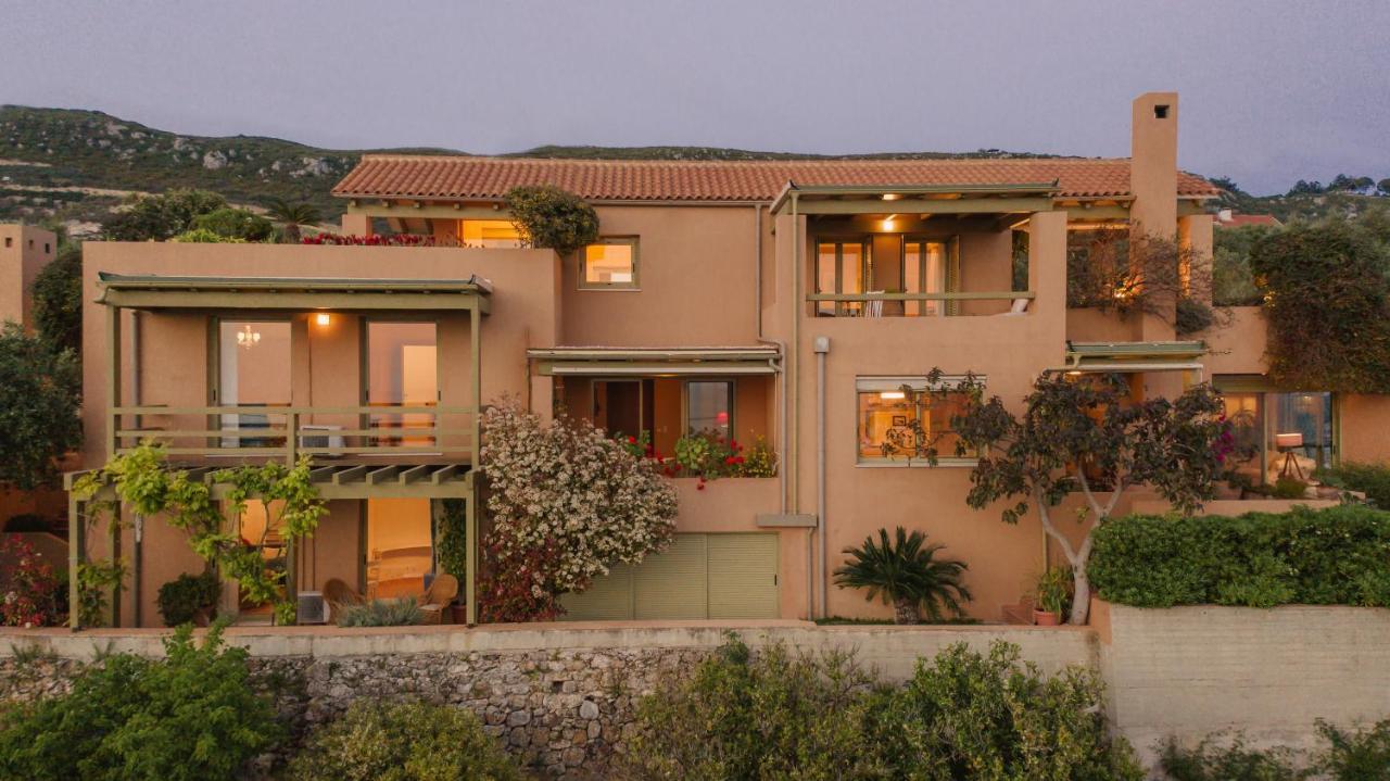 Villa Nona Maria Μηνιά Εξωτερικό φωτογραφία